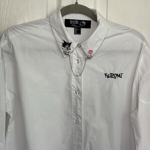 Sanrio Kuromi White Casual Button Down Shirt Size Medium Hello Kitty and Friends